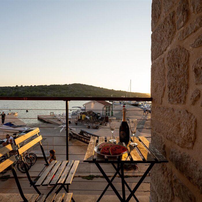 Ausblick von Terrasse 1. Stock - View from terrace 1st floor